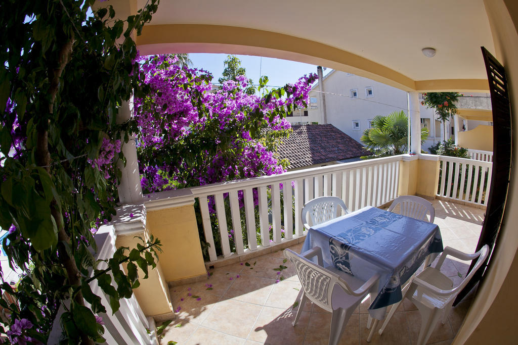 Apartments Angela Budva Ruang foto