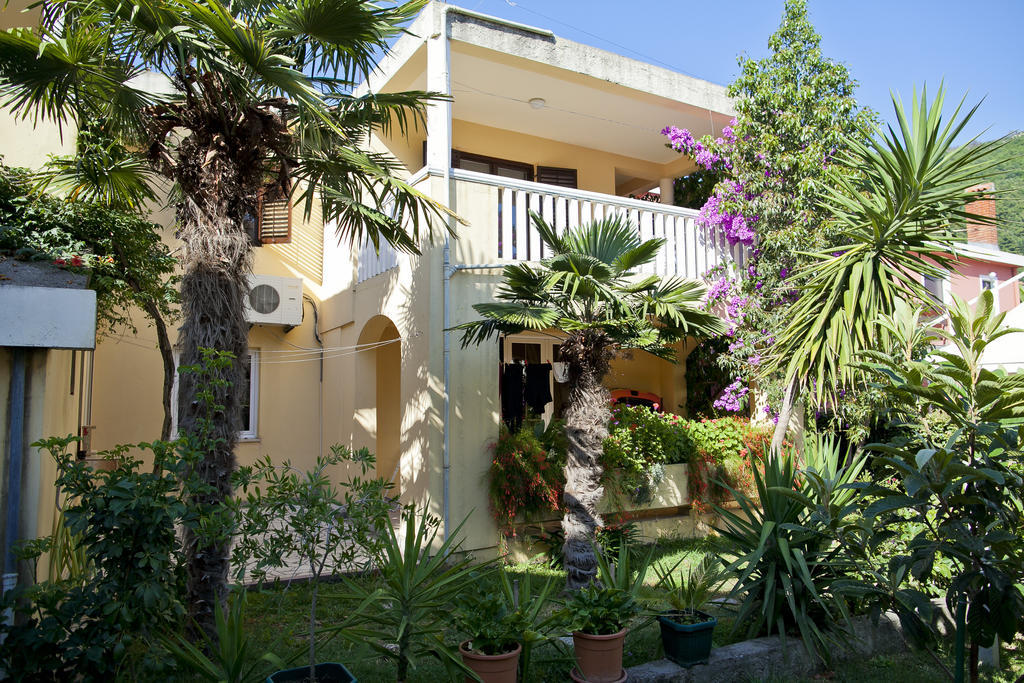Apartments Angela Budva Bagian luar foto