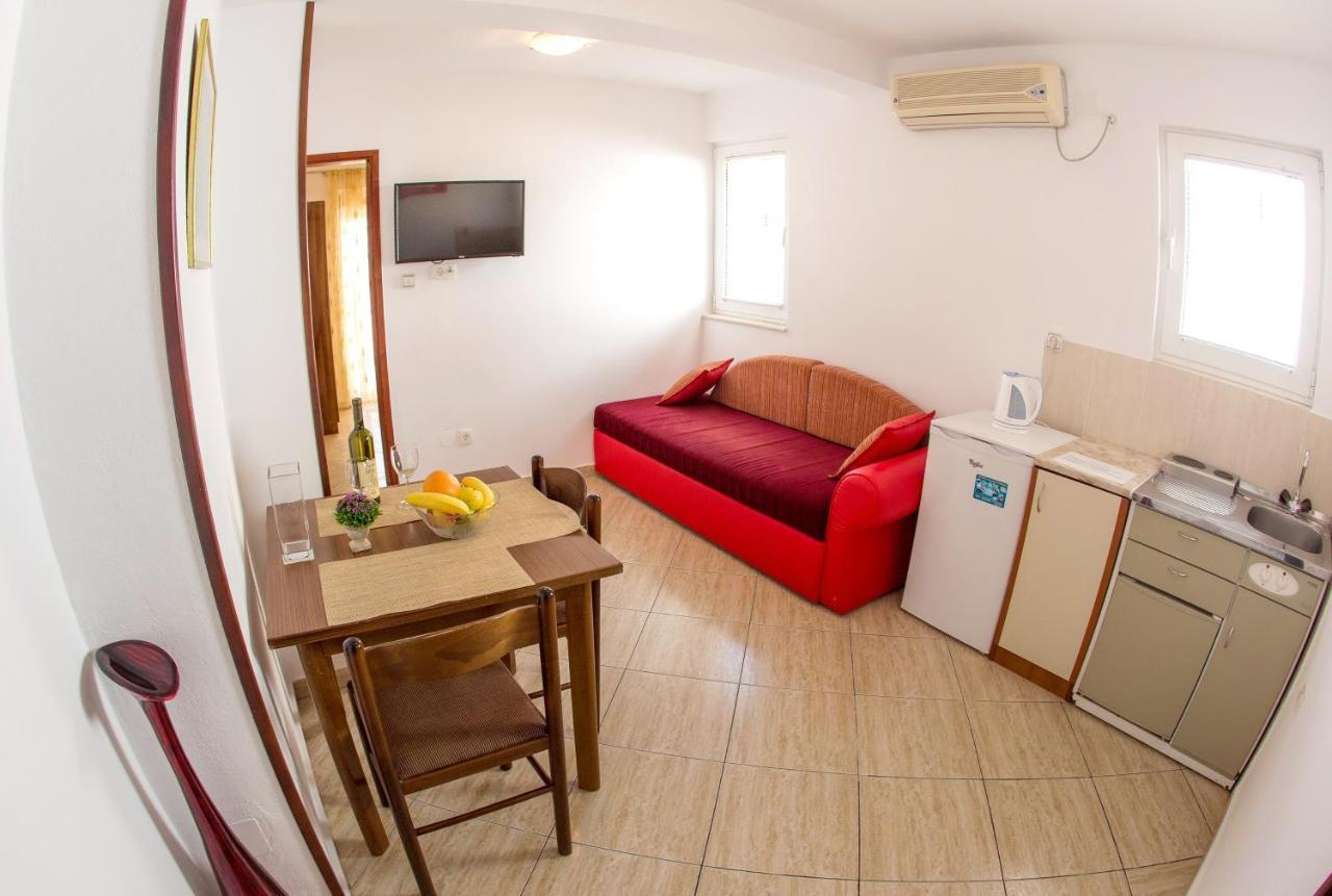 Apartments Angela Budva Bagian luar foto