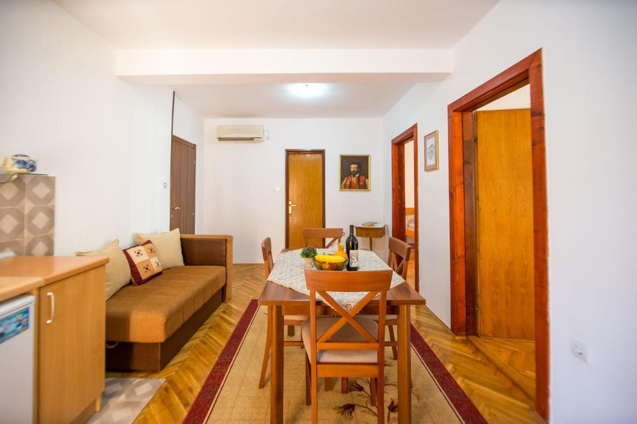 Apartments Angela Budva Bagian luar foto